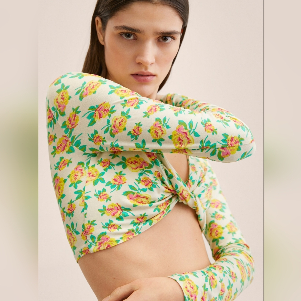 Mango Floral Twist Crop Top